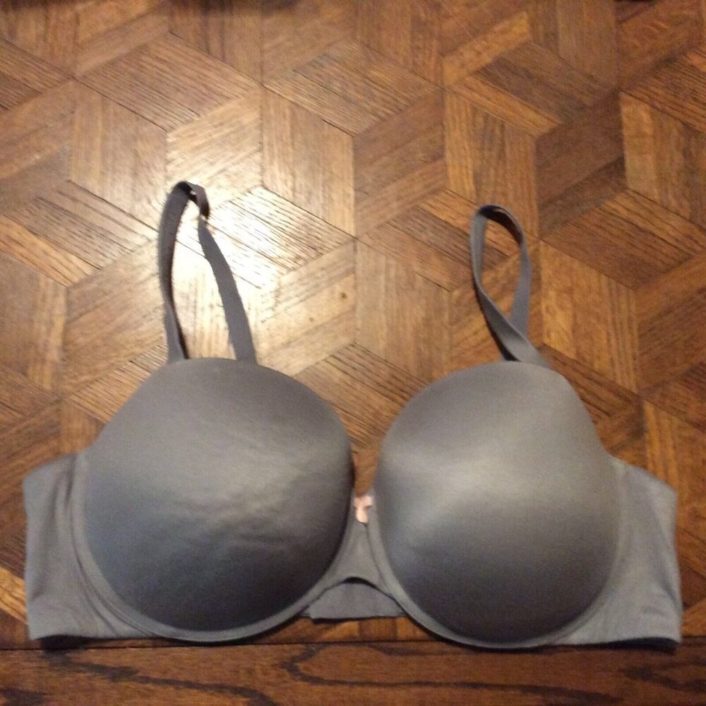 Torrid Size 46D Gray Shimmer Shaping Demi Bra Padded Underwire 46 D